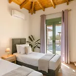 Villa Athina By Vintage Travel