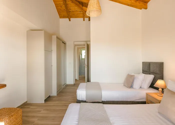 Athina By Vintage Travel Villa *