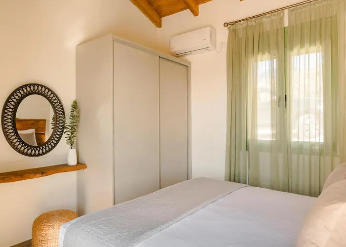 Villa Athina By Vintage Travel *